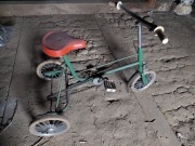Stary rower dziecięcy z PRL, trójkołowiec, retro