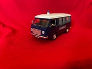 Fiat 238 Minivan Carabinieri Włoska policja skala 1:43