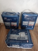 Pieluchomajtki Seni Man Pants rozm M 81 szt 