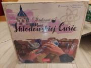 Śladami Marii Skłodowskiej-Curie strategiczna gra planszowa, 2-4 osoby, 10+