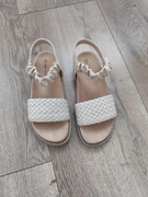 Nowe sandały rozmiar 38