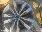 Felga aluminiowa Audi E-Tron 5NA601025B  20H2