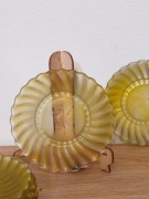 Spodki talerzyki szkło żółte malowane fabrycznie PRL zestaw 6szt