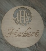 IHS z imieniem Hubert dekoracja
