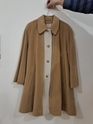 Płaszczyk damski, kształt litery A, kolor beżowy, rozmiar XXL, C&A