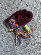 Zawieszka TWISTER x JELENIEWSKA do apple airpods, kluczy GLINASTORE