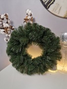 Wieniec wianek sztuczny zielony średnica 50cm