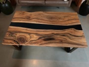 Stolik z desek orzecha włoskiego 120 x 70 cm