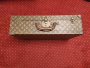 Stara oryginalna zabytkowa walizka podróżna Louis Vuitton Monogram kufer