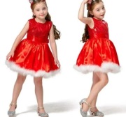 Czerwona sukienka z cekinami i futerkiem 110cm