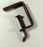 ścisk metalowy dług. 10cm szer. 1,2cm 