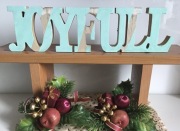Fajna drewniana dekoracja ścienna lub stojąca z napisem "JOYFULL"