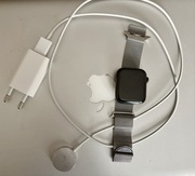 Apple Watch 5 44mm stal
