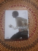 DVD z filmen Zniewolony