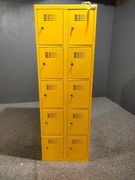 Szafa skrytkowa  / Sus 325
