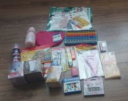 Zestaw szkoła mix  długopisy kredki piórnik i wiele innych