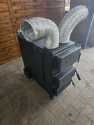 Piec nadmuchowy 25 kW – duże palenisko, solidny, gotowy do pracy 