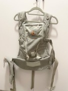 Ergobaby Adapt Soft Flex Mesh perłowa szarość nosidło