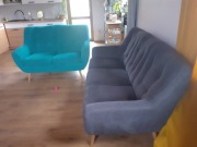 Dwie piękne sofy Scandi mało używane