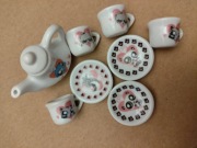 Jedyny taki serwis dla lalek porcelana 8 części!