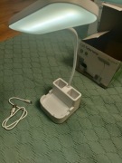 Lampka biurkowa LED z akumulatorem 