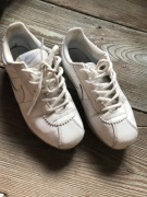 NIKE CORTEZ gs 35 22 cm białe adidasy