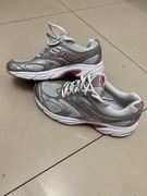 Buty Saucony Forum roz. 39