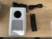 Projektor led hongtop s30max licytacja