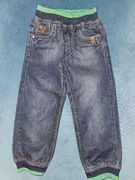 Spodnie dzinsy  r.104/110 jak nowe