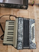 Hohner student lV 32basy 