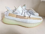 Yeezy Boost 350 V2 „Lundmark” 