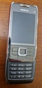 Nokia E66 - Grey Steel - PEŁNY KOMPLET, stan dobry, rozładowana bateria