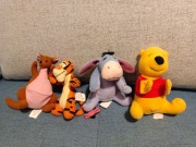 4 zabawki Happy Meal McDonald's Kubuś Puchatek i przyjaciele