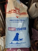 Royal Canin Giant Starter 16.7kg
