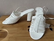 Mohito śliczne delikatne sandałki sznureczki na obcasie białe lato wesele