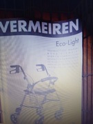 Fotel, chodzik rechabilitacyjny z siedziskiem. 