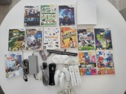 Zestaw Konsola Nintendo Wii z 6 padami 12 grami