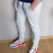 Nike spodnie dresy rurki joggery Venom Team szare r. S