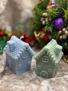 Piękna świeca  świeczka domek 