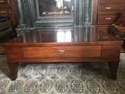 Włoski stolik kawowy z szuflada -> Antyk