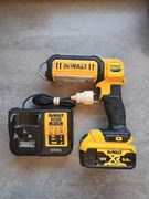 Latarka budowalana akumulatorowa DeWalt DCL050 komplet aku 5.0