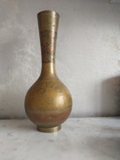 Vintage wazon mosiężny ręcznie grawerowany indyjski