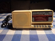 Stary zegar z radiem FM 88-108 MHz – Retro Design Lata 90