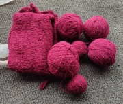 Włóczka * Akryl lub Anilana * Ciemny soczysty Róż * 417 gram