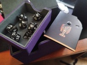 Deck box Commander + GRATISY