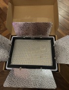 Lampa LED YONGNUO YN-600L II 5600 k
