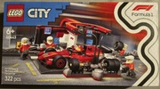 LEGO Klocki City 60443 F1 Pit stop i mechanicy z bolidem Ferrari