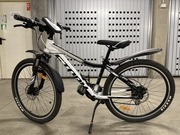 Rower Storm 26” + akcesoria + kask Giant