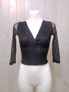 Czarny koronkowy top