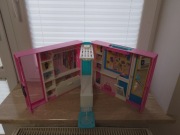 Szafa Barbie druga mniejsza gratis